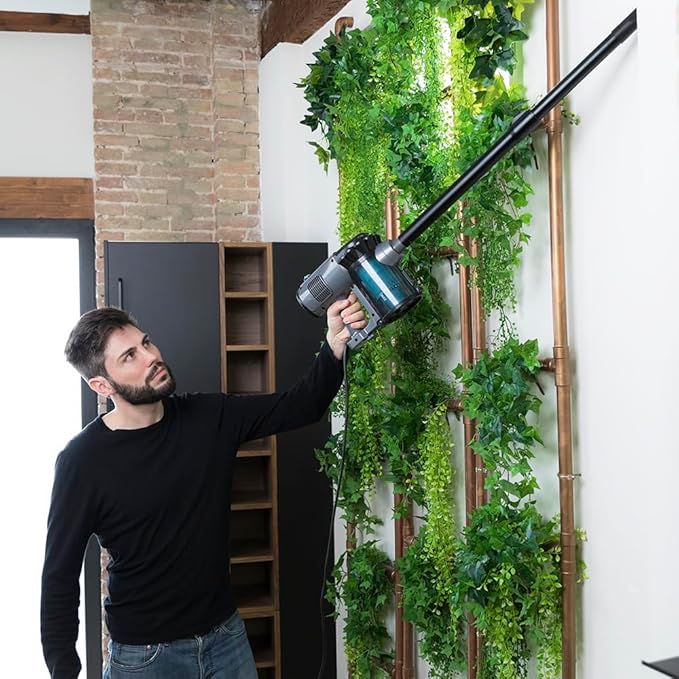 Aspirador Vertical Conga Thunderbrush 560. 2 en 1, 600 W, Tecnología ciclónica, Filtro de Alta eficiencia, Radio de acción 6 Metros, Incluye 2 Accesorios